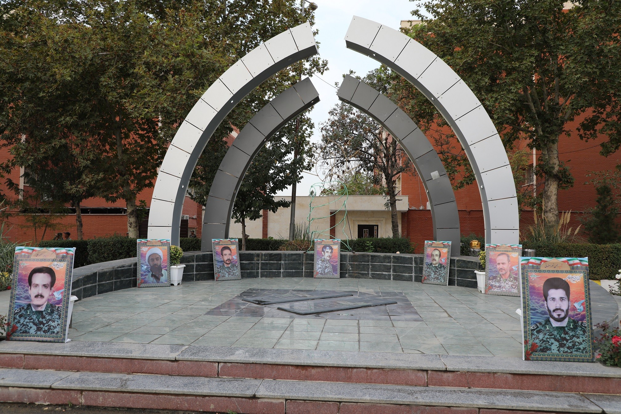 مراسم بزرگداشت نهمین سالگرد تدفین شهدای گمنام در ستاد نیروی پدافند هوایی ارتش