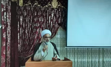 بازدید حجت الاسلام والمسلمین بهمن از مواضع سایت های پدافندی در فردو