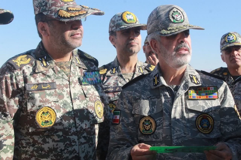 ‌معاون عملیات ارتش ازمنطقه پدافند هوایی شهید نصر اصفهانی بازدید کرد