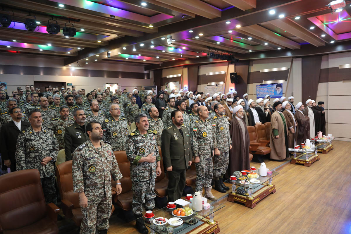 اولین اجلاس سراسری نماز نیروی پدافند هوایی ارتش برگزار شد