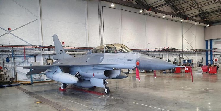 فرود جت‌های «اف-16» هلند در رومانی برای آموزش خلبانان اوکراین